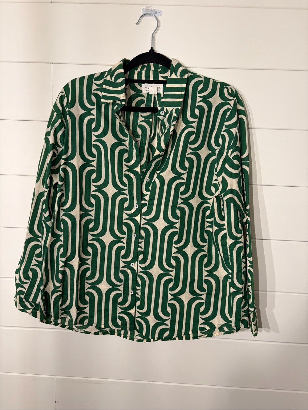 Velvet by Graham & Spencer Green Geometric Button-Down Shirt